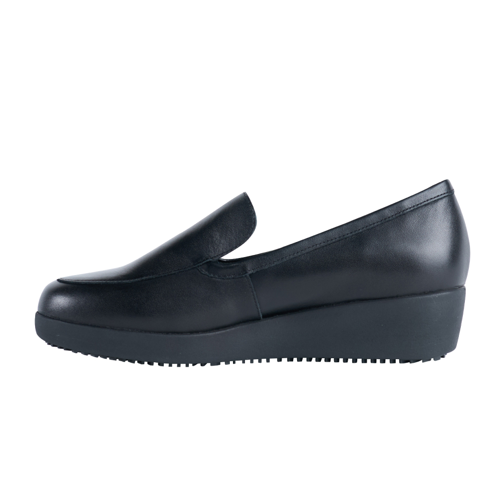 真皮防滑仕女鞋 內腰